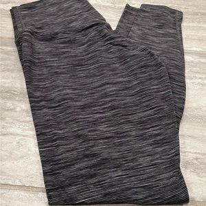 lululemon legging 28"